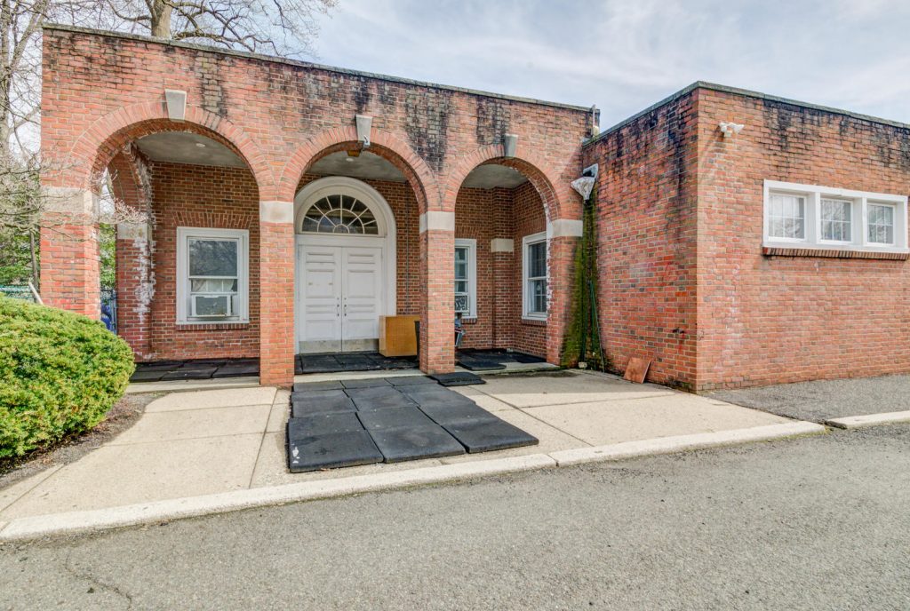 61 Church St., Teaneck Singleton Galmann Realty